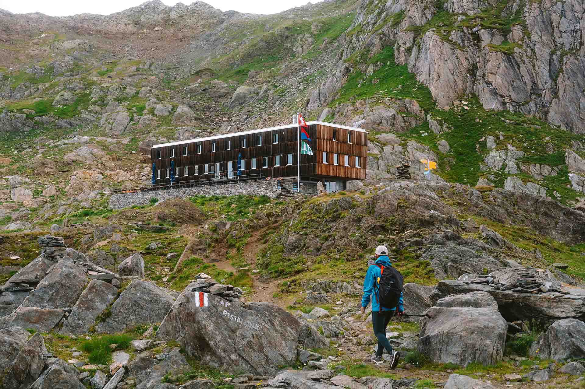 Tips what to bring hut-to-hut tour